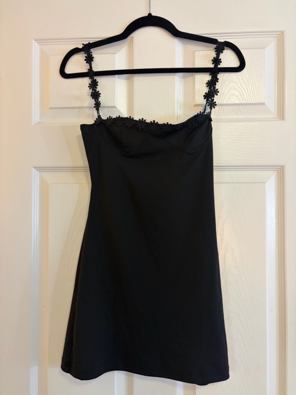 Commense Black Mini Slip Dress with Daisy-Strap Detail
